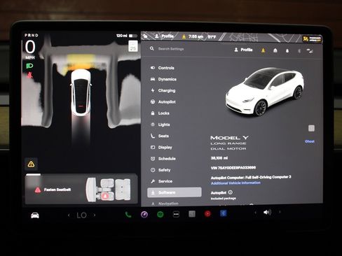 Used 2023 Tesla Model Y Long Range image 15