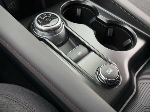New 2026 Ford Explorer Active RWD image 17