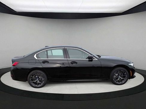 Used 2026 BMW 330i xDrive Sedan w/ Convenience Package image 9