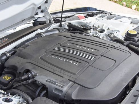 Used 2017 Jaguar F-TYPE S British Design Edition image 15