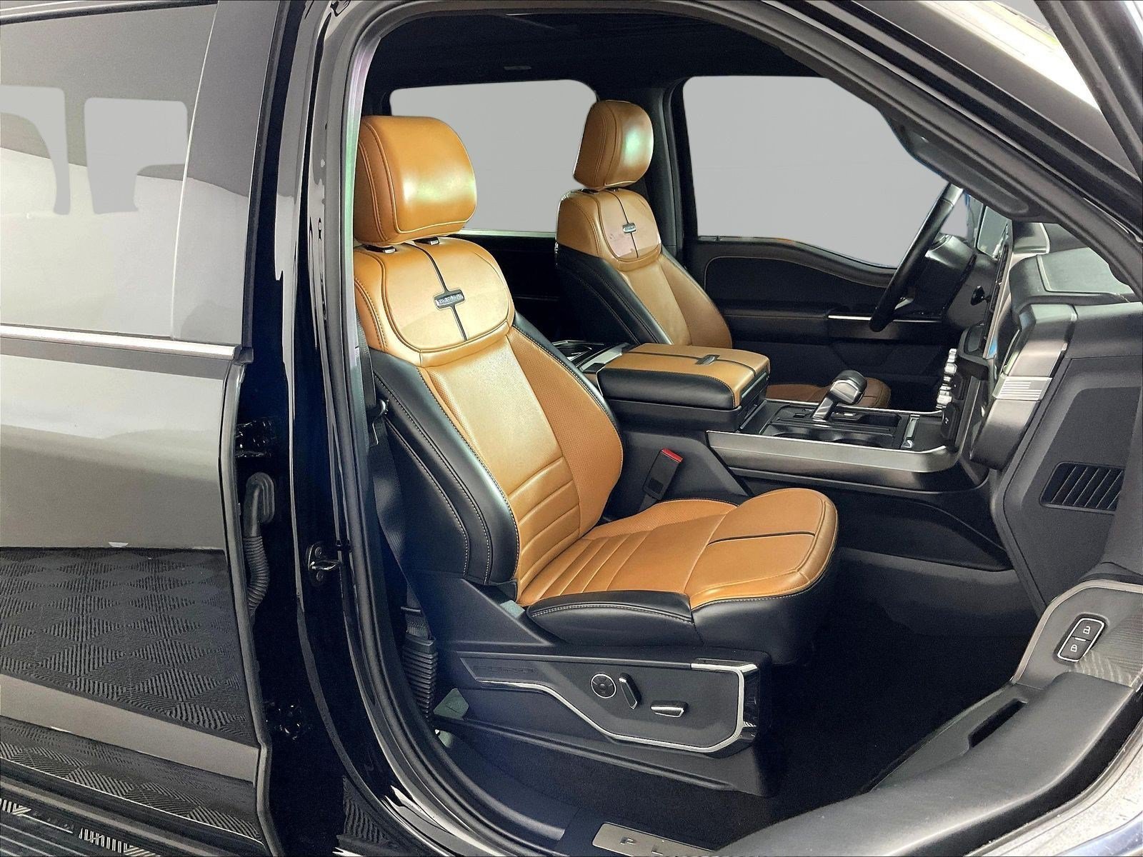 Used 2022 Ford F150 Platinum AWD/4WD image 30
