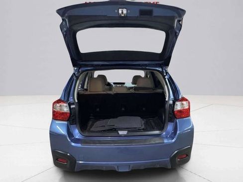 Used 2017 Subaru Crosstrek 2.0i Premium w/ Popular Package #1 AWD/4WD image 47