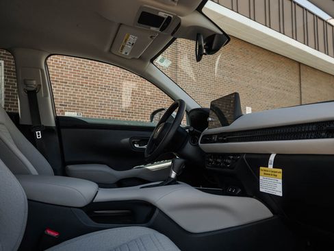 New 2027 Honda HR-V LX image 10