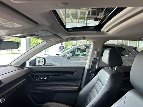 Used 2024 Honda CR-V EX-L image 16