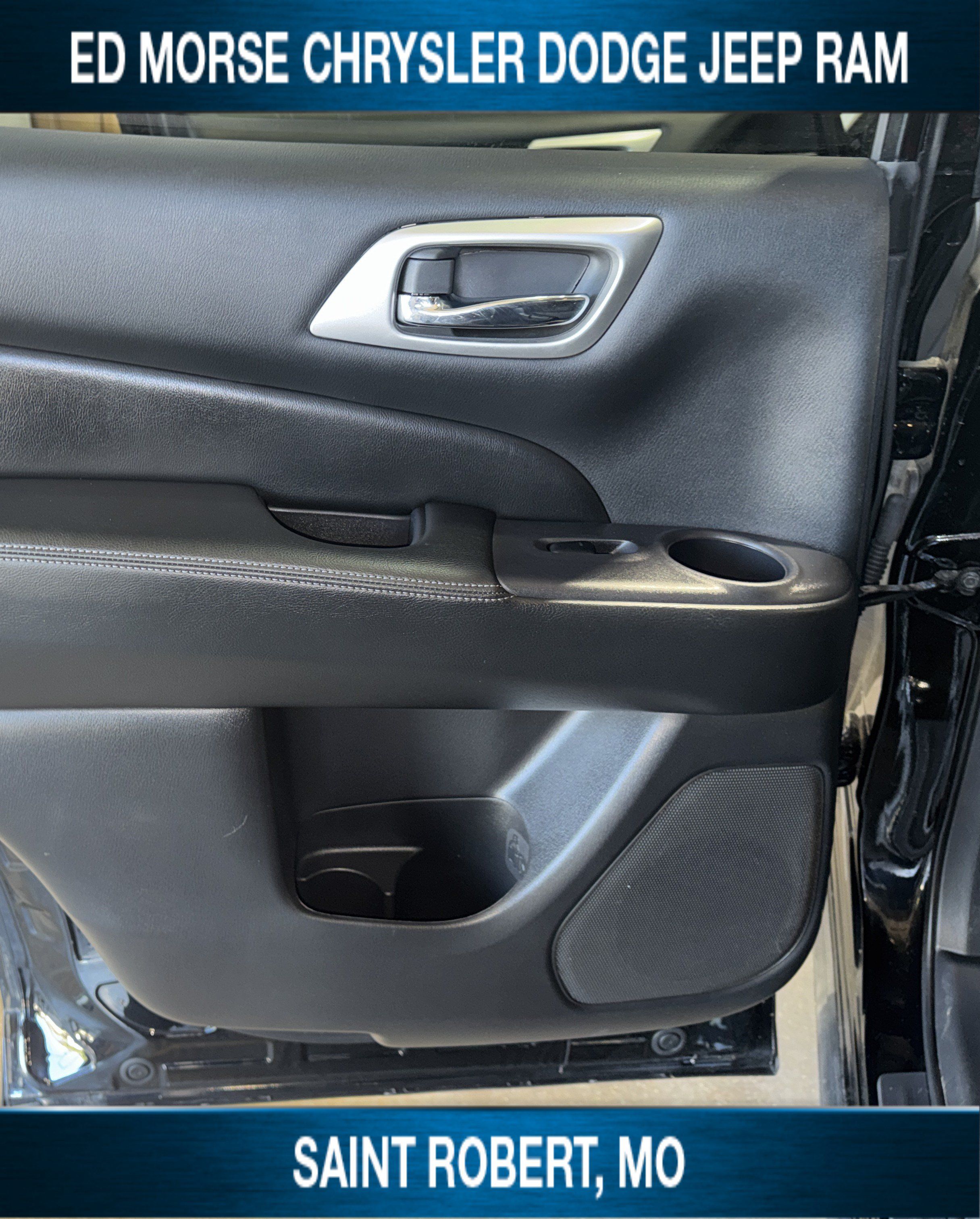 Used 2020 Nissan Pathfinder S AWD/4WD image 34