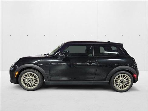 Used 2025 MINI Cooper S image 5