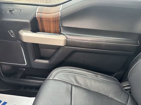 Used 2017 Ford F150 Lariat w/ Equipment Group 501A Mid image 26