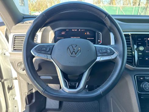 Used 2023 Volkswagen Atlas Cross Sport SEL Premium R-Line image 24