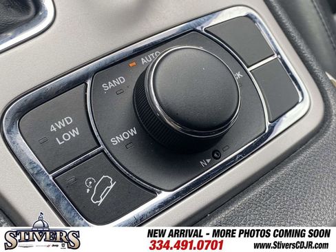 Used 2019 Jeep Grand Cherokee Limited AWD/4WD image 56