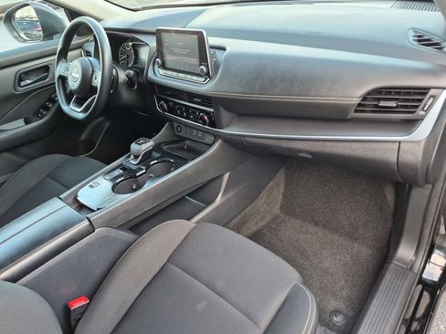 Used 2024 Nissan Rogue S FWD image 26