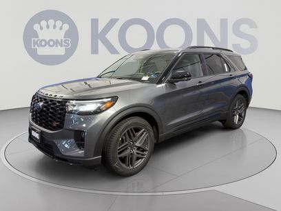 New 2026 Ford Explorer ST w/ Sun And Sound Package