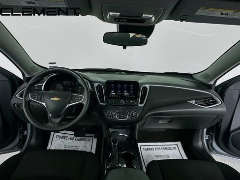 Used 2024 Chevrolet Malibu LT FWD image 12