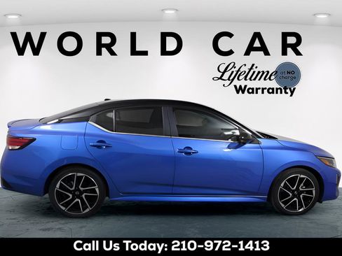 Used 2024 Nissan Sentra SR w/ SR Premium Package FWD image 8