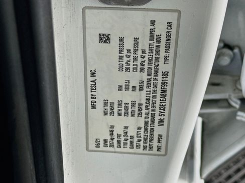 Used 2021 Tesla Model 3 Standard Range Plus RWD image 12