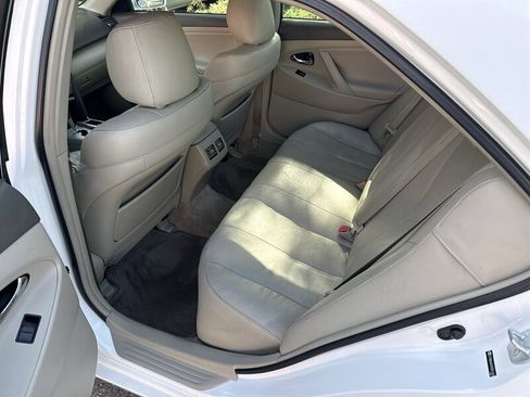 Used 2009 Toyota Camry Hybrid FWD image 16