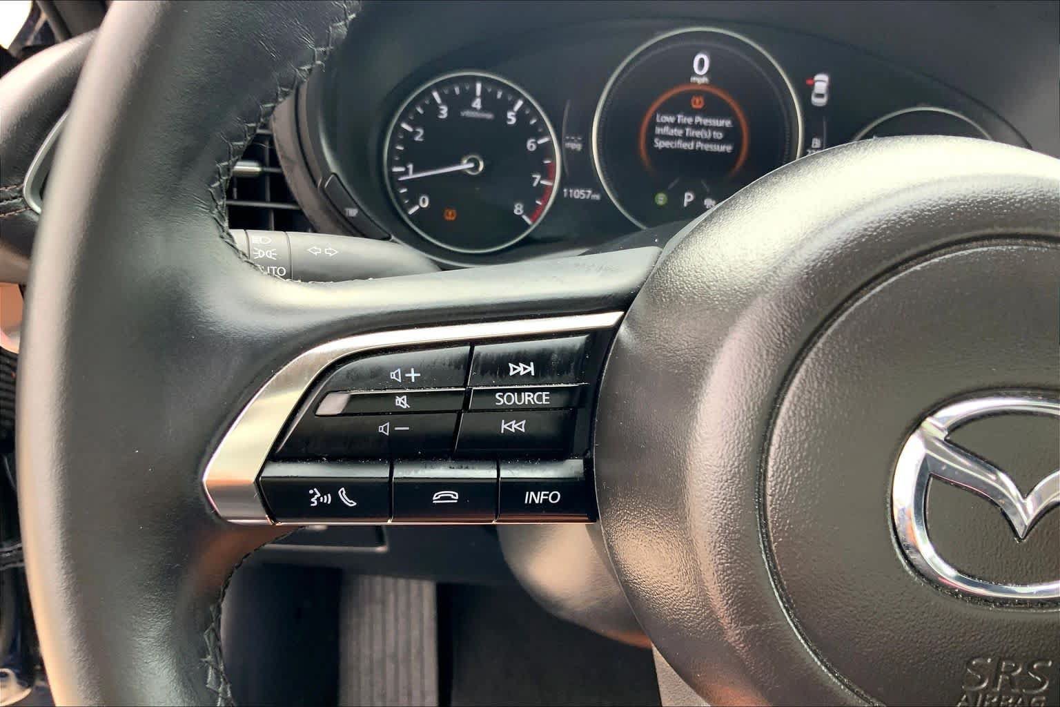 Used 2025 MAZDA MAZDA3 s FWD image 25