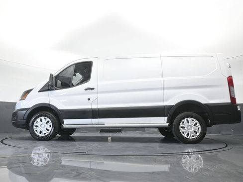 Used 2024 Ford Transit 250 Low Roof w/ Exterior Upgrade Package RWD image 44