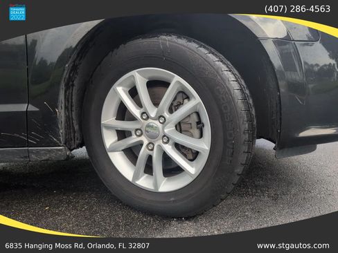 Used 2020 Dodge Grand Caravan SXT FWD image 27