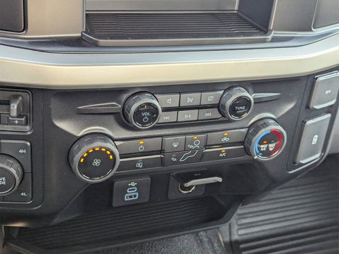 New 2024 Ford F350 XL w/ FX4 Off-Road Package image 45