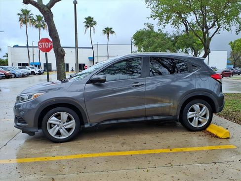 Used 2020 Honda HR-V EX image 11
