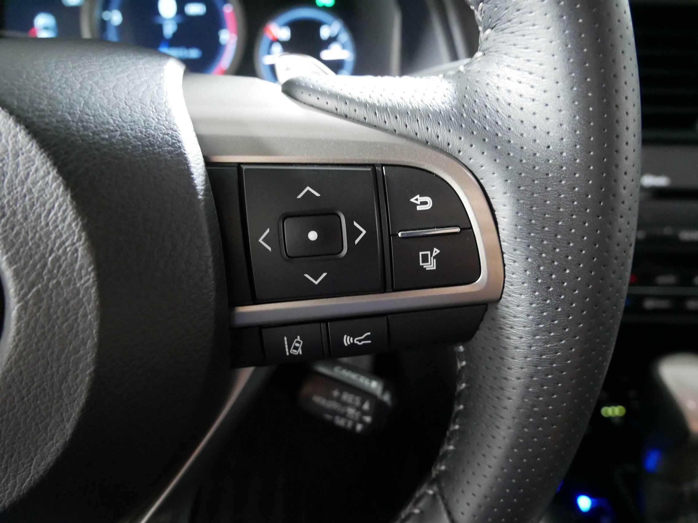 Used 2017 Lexus RX 350 F Sport w/ Accessory Package AWD/4WD image 27