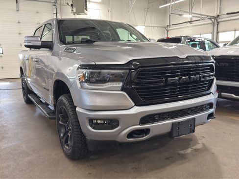 Used 2020 RAM 1500 Big Horn AWD/4WD image 2