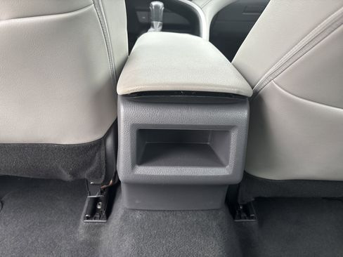 Used 2023 Toyota Camry SE FWD image 29