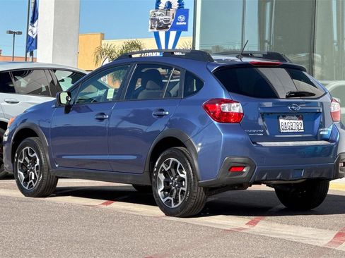 Used 2017 Subaru Crosstrek 2.0i Premium image 8