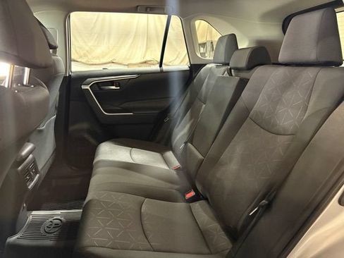 Used 2025 Toyota RAV4 XLE w/ Convenience Package AWD/4WD image 20