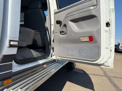 Used 1994 Ford F350 4x4 Crew Cab image 11