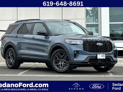 New 2025 Ford Explorer ST-Line w/ Premium Package