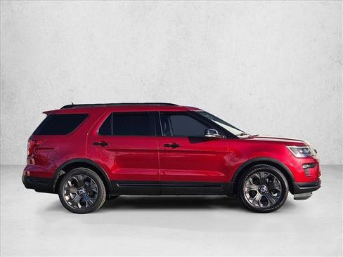 Used 2018 Ford Explorer Sport w/ Equipment Group 401A image 4