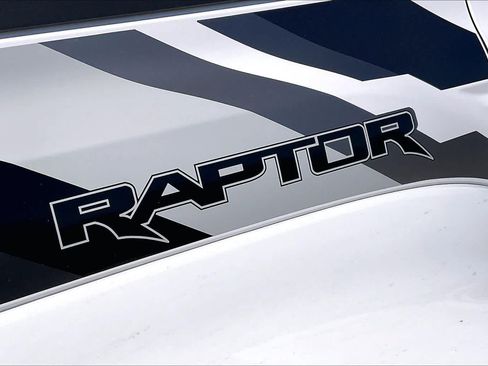 Used 2024 Ford Bronco Raptor w/ Interior Carbon Fiber Pack 6 AWD/4WD image 30
