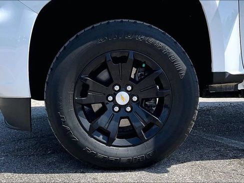 Used 2022 Chevrolet Colorado LT w/ Fleet Safety Package RWD image 35