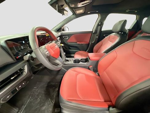 New 2025 Kia K4 GT-Line image 22