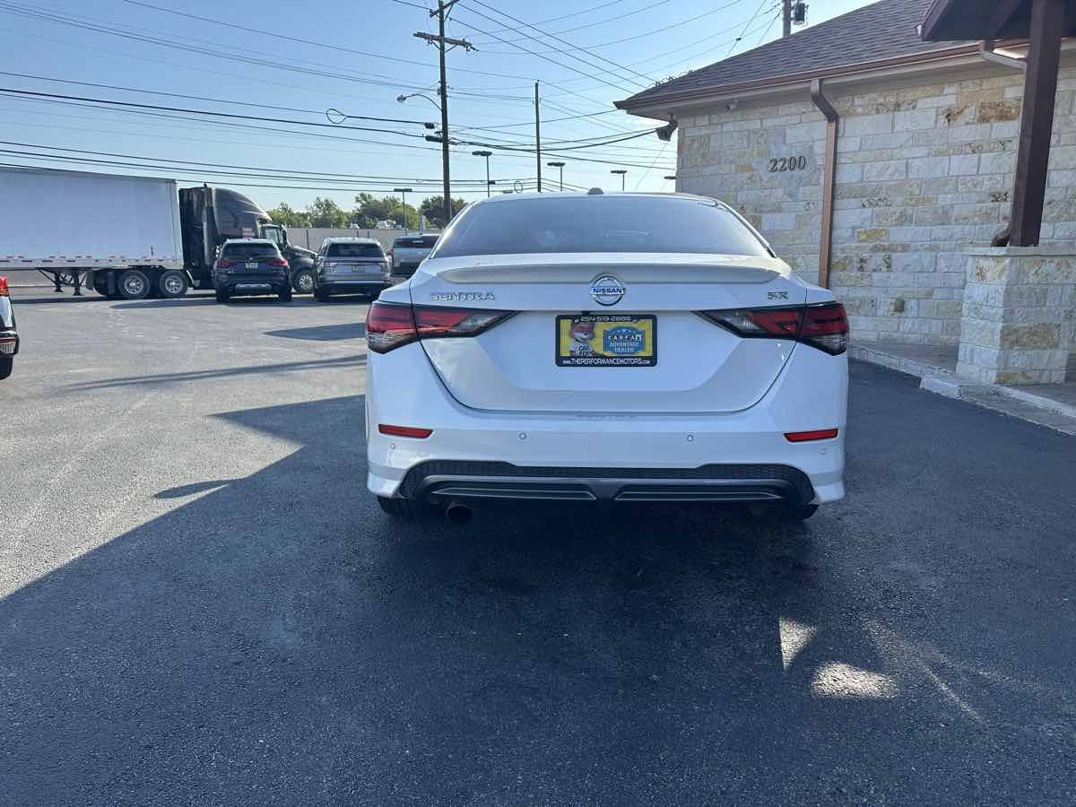 Used 2023 Nissan Sentra SR w/ SR Premium Package FWD image 4