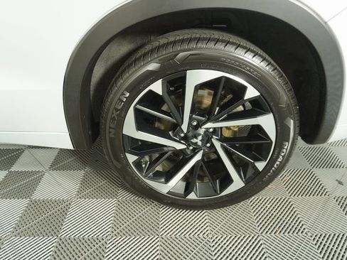 Used 2022 Mitsubishi Outlander SEL image 18