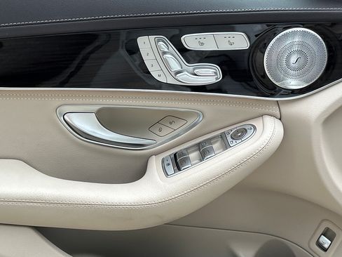 Used 2015 Mercedes-Benz C 300 4MATIC Sedan image 17