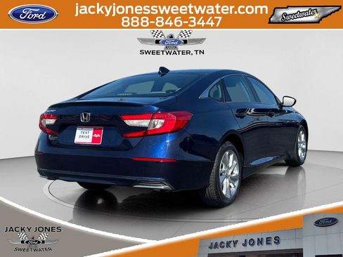 Used 2018 Honda Accord LX image 6