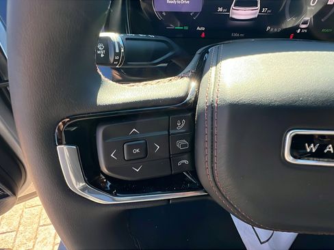 Used 2024 Jeep Wagoneer Launch Edition image 28