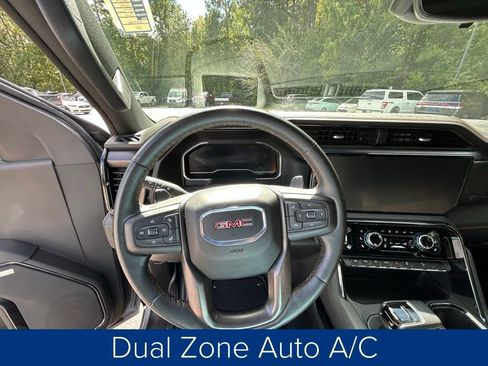 Used 2024 GMC Sierra 1500 AT4 w/ Technology Package image 32