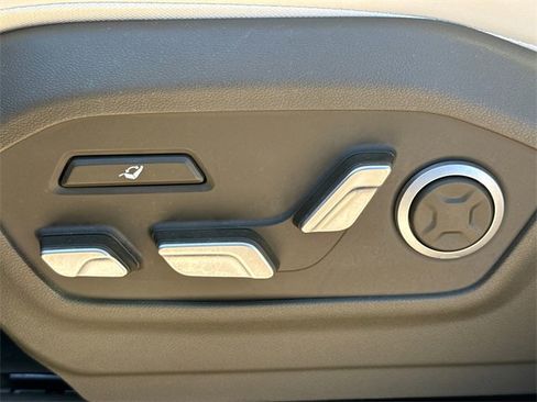 Used 2024 Hyundai Santa Fe Calligraphy image 23