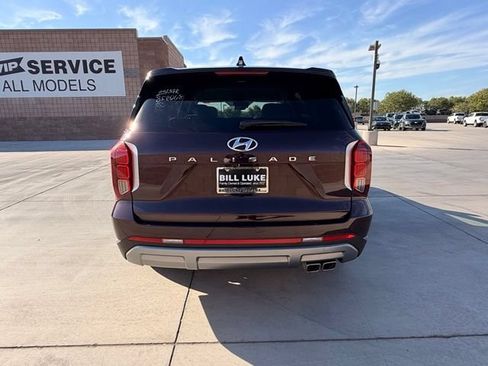Used 2025 Hyundai Palisade SEL FWD image 8