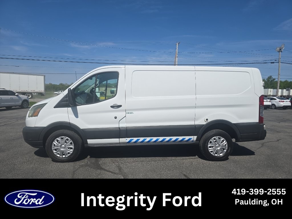 Used 2015 Ford Transit 250 130 Low Roof RWD image 1
