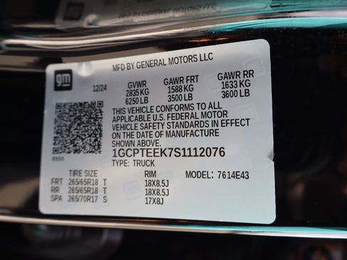 Used 2025 Chevrolet Colorado Trail Boss AWD/4WD image 41