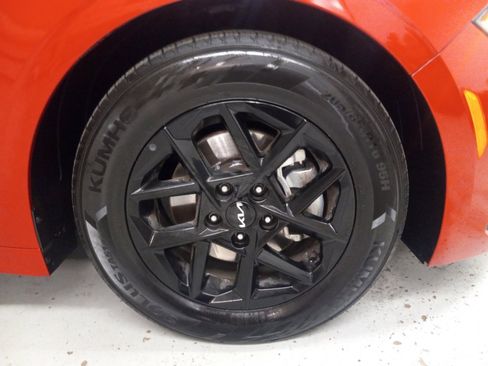 Used 2025 Kia K5 LXS image 4