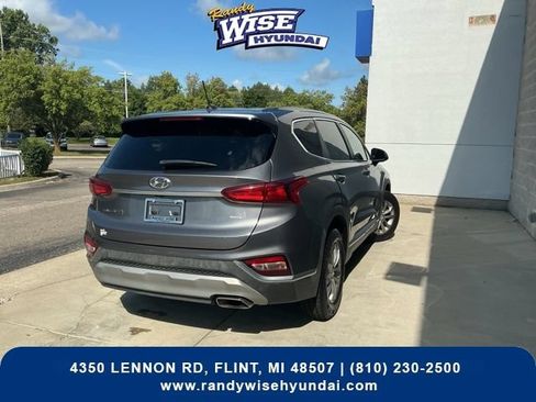Used 2020 Hyundai Santa Fe SE AWD/4WD image 6