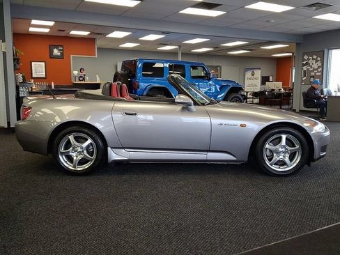 Used 2000 Honda S2000 image 7