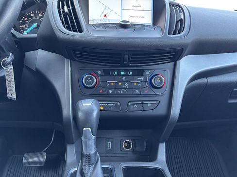 Used 2017 Ford Escape SE w/ SE Leather Comfort Package AWD/4WD image 20