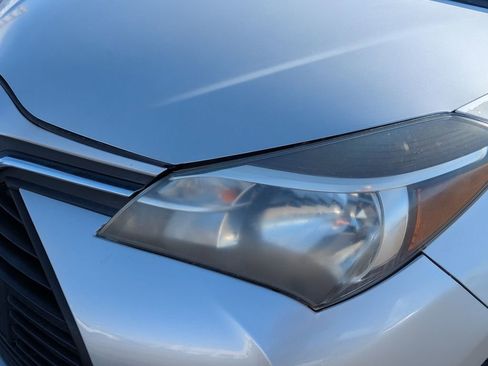 Used 2015 Toyota Yaris L image 12